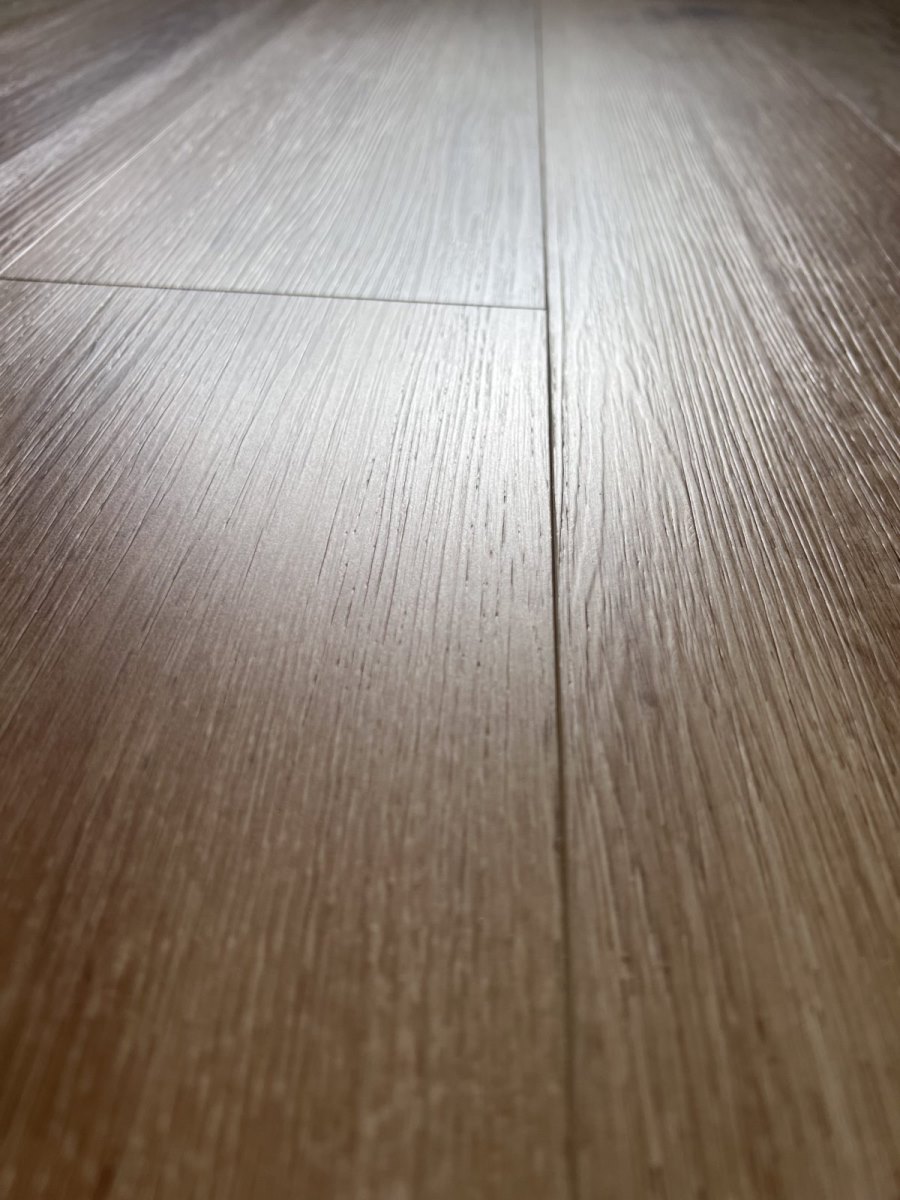 SPC ламинат "OneFloor" ЕСО 5011 (4V фаска) (1220*184*4 мм) — купить в Армавире