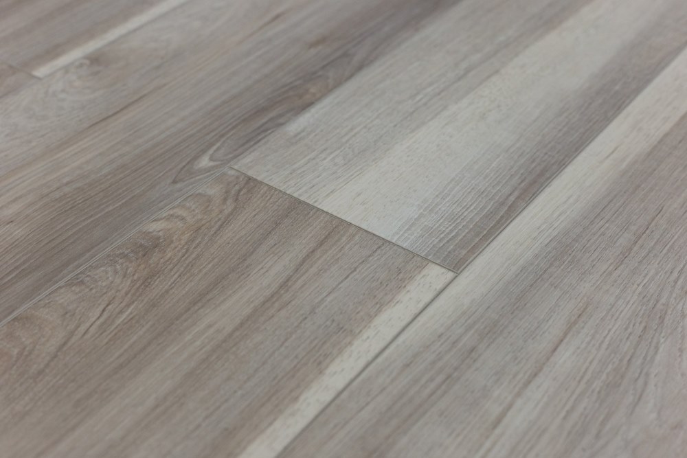 Замковая ПВХ плитка "Art Tile" Тис Юге (1220*152*5 мм) — купить в Армавире