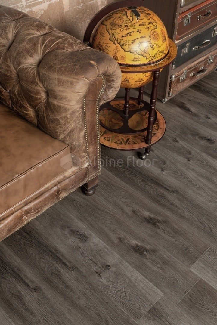Замковая ПВХ плитка "Alpine Floor" Дуб торфяной  (1524*180*8мм) — купить в Армавире