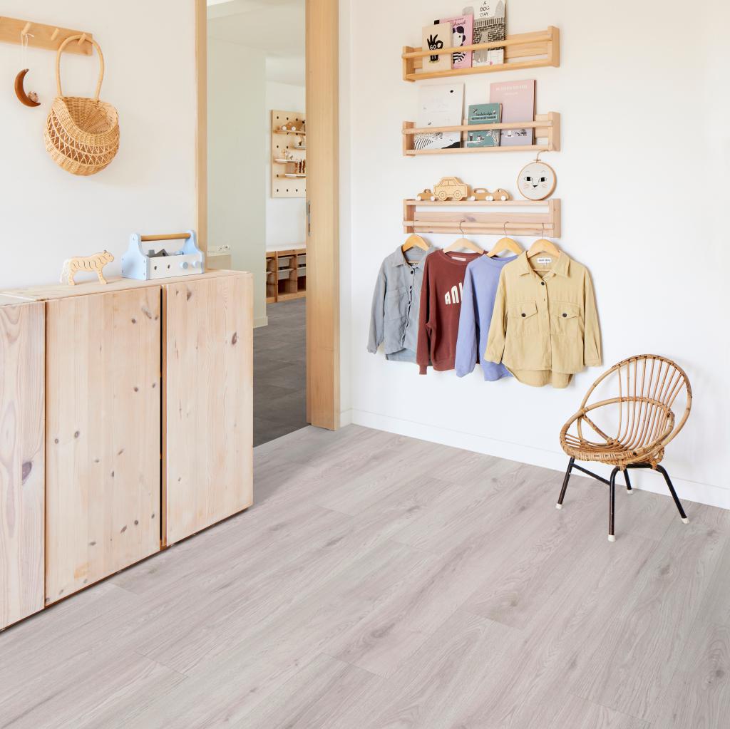 SPC ламинат "Adelar" Eterna Easy 05221 Chapman Oak (1220*181*5 мм) — купить в Армавире