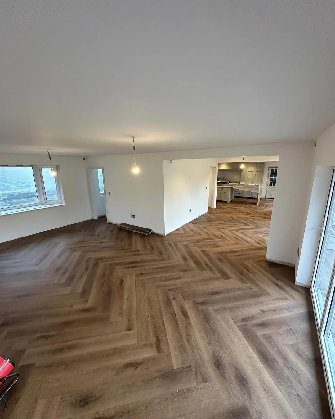 Кварцвиниловая плитка "Invictus" Royal Oak Mocca (406*102*2мм) — купить в Армавире