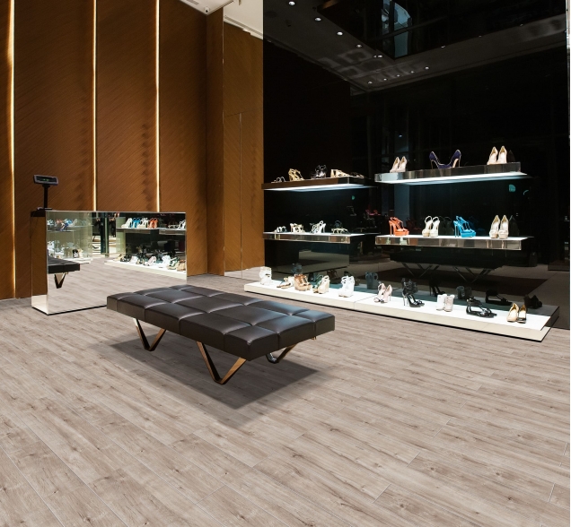 SPC ламинат "Royce" Sense Дуб Кааба 705 (1200*180*4 мм) — купить в Армавире