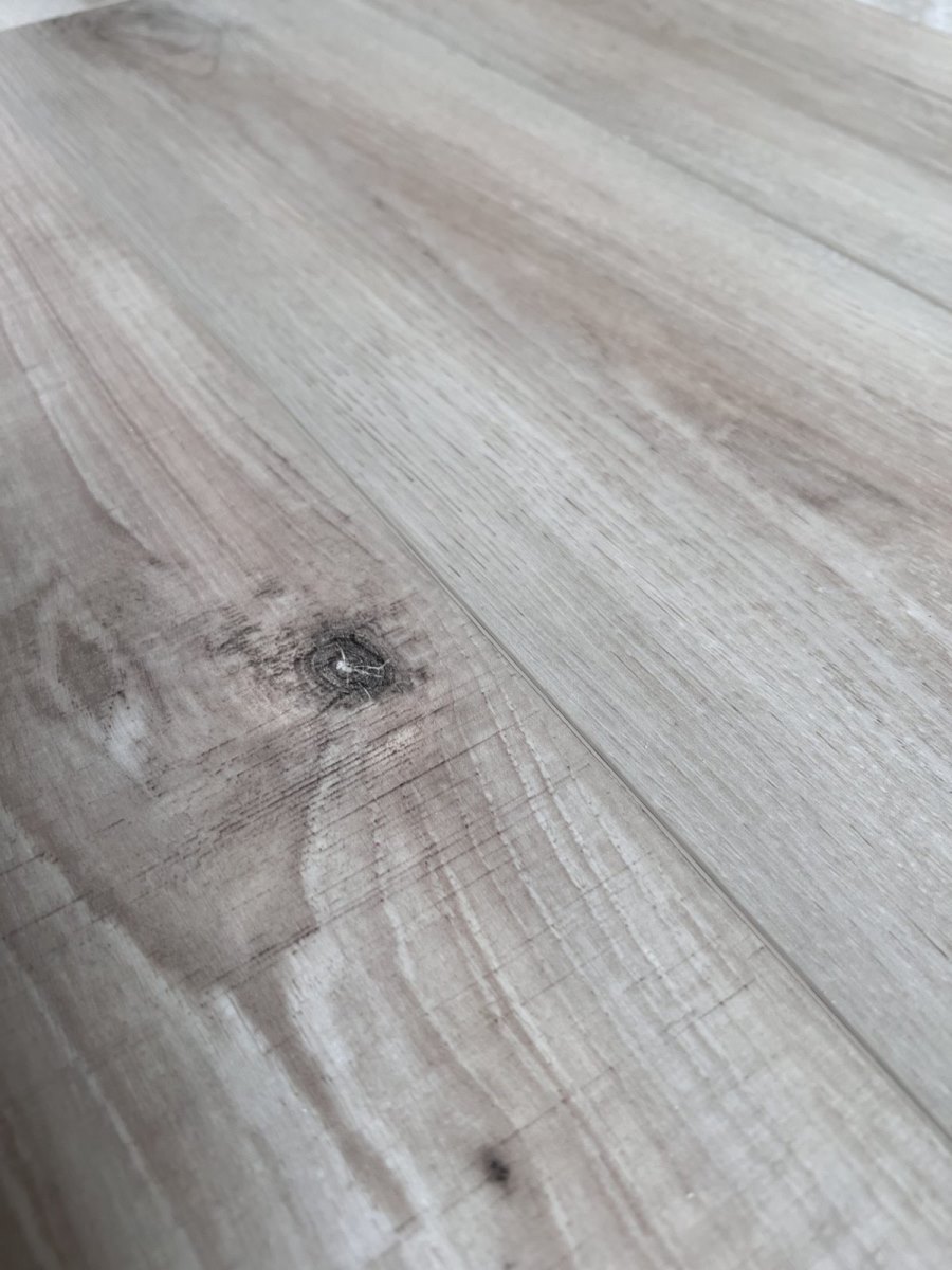 SPC ламинат "OneFloor" ЕСО 5021 (4V фаска) (1220*184*4 мм) — купить в Армавире