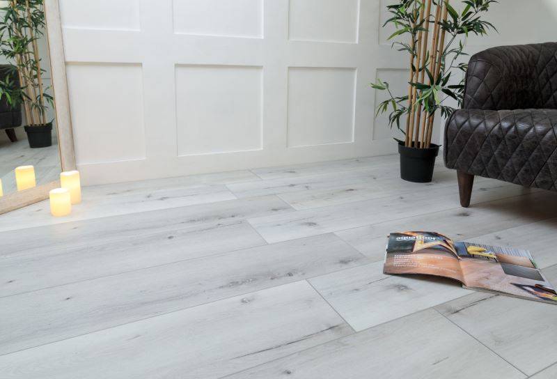 Замковая ПВХ плитка "Aquafloor" AF8006XL (1524*228*8 мм) — купить в Армавире