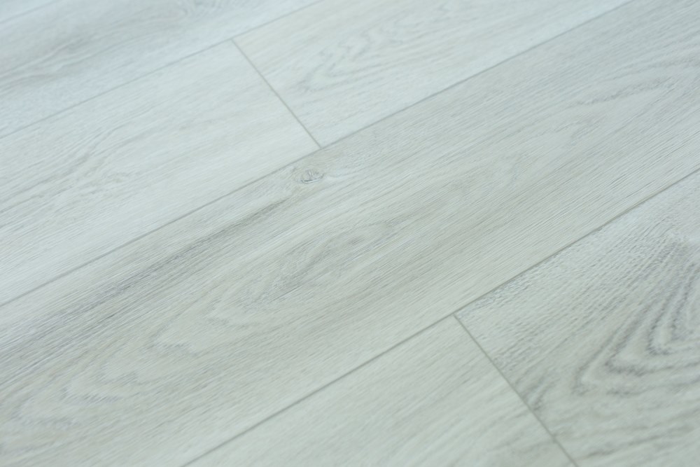 Замковая ПВХ плитка "Art Tile" Дуб Ланкастер (1200*183*6 мм) — купить в Армавире