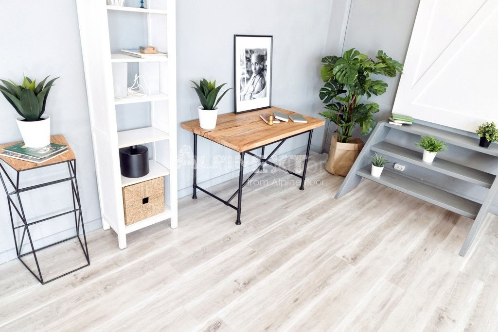 Замковая ПВХ плитка "Alpine Floor" Дуб выбеленный  (1220*183*4мм) — купить в Армавире
