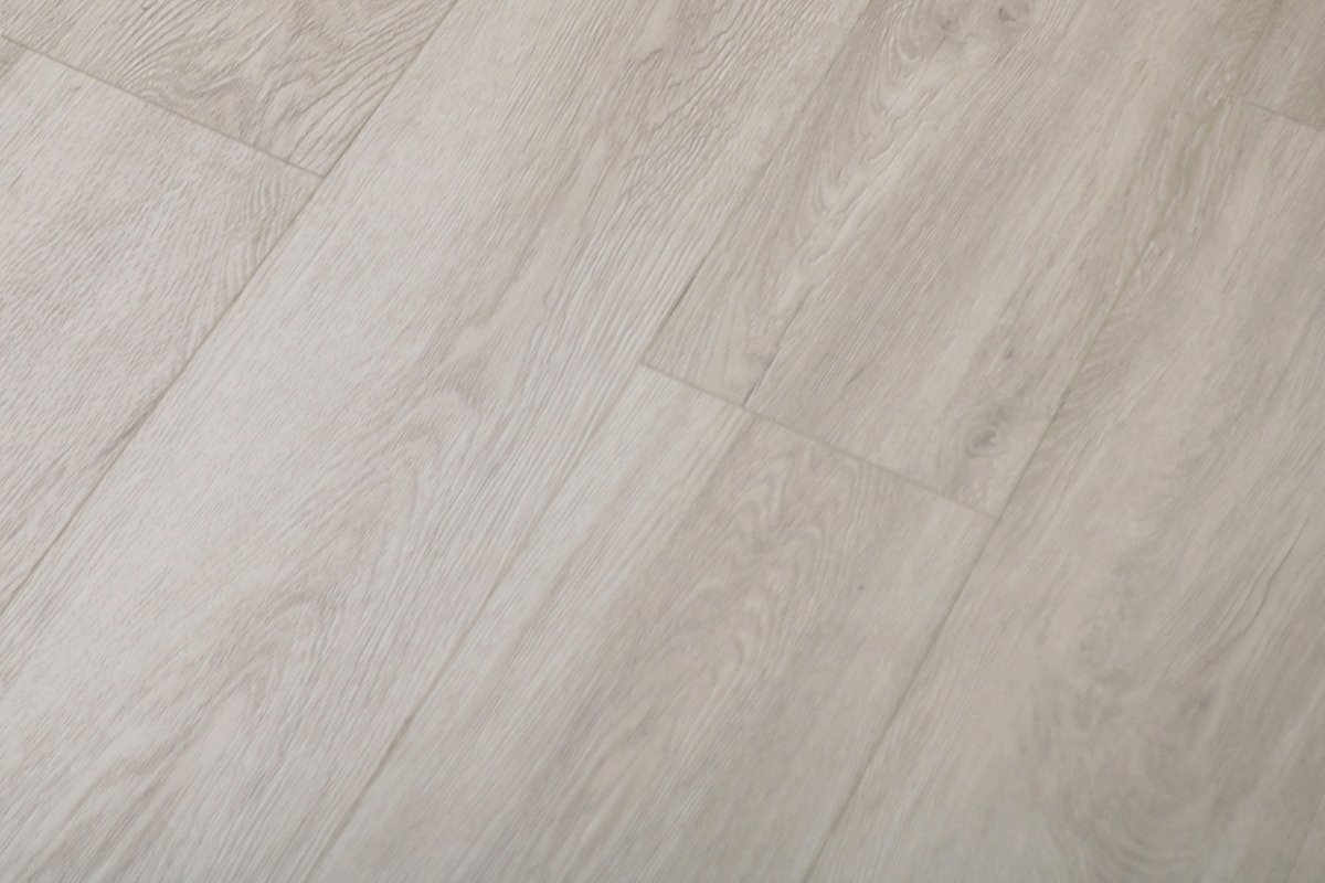 SPC ламинат "Profield" Дуб Кьявари (1220*184*4 мм) — купить в Армавире