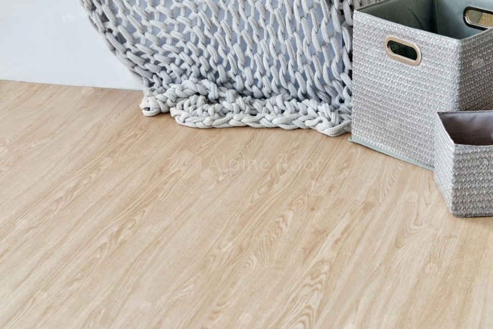Виниловый ламинат "Alpine Floor" Classic Light MC Ясень Макао (1220*183*3,5 мм) — купить в Армавире