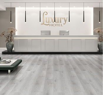 SPC ламинат "Royce" Sense Дуб Дженне 702 (1200*180*4 мм) — фото и характеристики